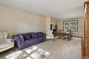 470 Highland Grove Dr, Buffalo Grove, IL 60089 - Photo 5