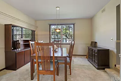 470 Highland Grove Drive, Buffalo Grove, IL 60089 - Photo 7