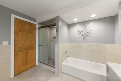 8230 W 85th Street, Hickory Hills, IL 60457 - Photo 21