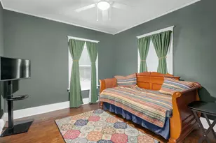 219 W Oak Ave, Wheaton, IL 60187 - Photo 15