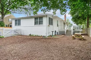 219 W Oak Ave, Wheaton, IL 60187 - Photo 23