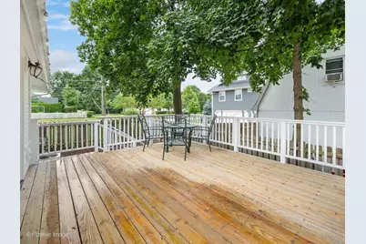 219 W Oak Avenue, Wheaton, IL 60187 - Photo 21