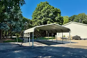 2084 Rockwell Rd, Lasalle, IL 61301 - Photo 33