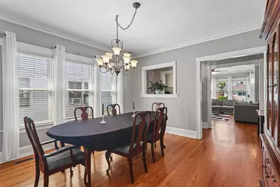 5633 W Cornelia Avenue, Chicago, IL 60634 - Photo 11