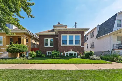 5633 W Cornelia Avenue, Chicago, IL 60634 - Photo 1