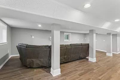 5633 W Cornelia Avenue, Chicago, IL 60634 - Photo 37