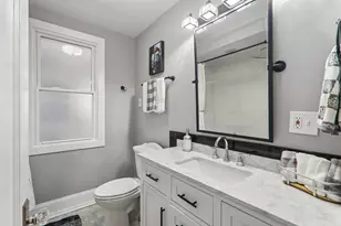 5633 W Cornelia Ave, Chicago, IL 60634 - Photo 17