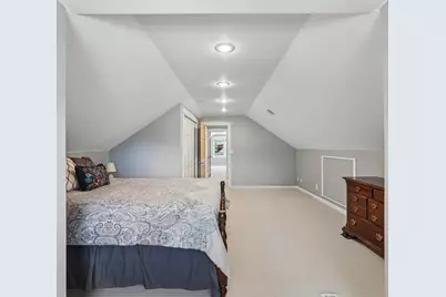 5633 W Cornelia Avenue, Chicago, IL 60634 - Photo 29
