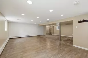 9817 Minnick Ave, Oak Lawn, IL 60453 - Photo 17