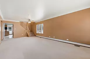 9817 Minnick Ave, Oak Lawn, IL 60453 - Photo 3