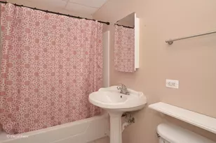 1290 Savanna Ln, Woodstock, IL 60098 - Photo 15