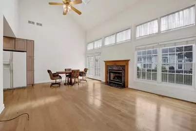 3063 Rosebrook Circle, Westchester, IL 60154 - Photo 13