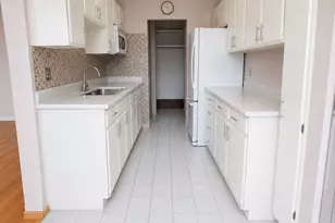[Address not provided], Chicago, IL 60645 - Photo 5