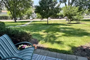 1188 Royal Glen Dr, Glen Ellyn, IL 60137 - Photo 13
