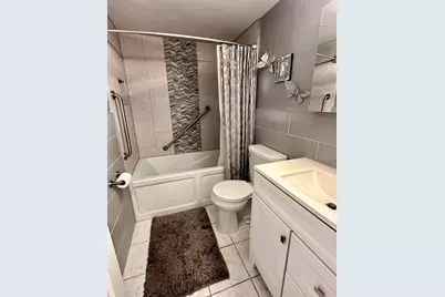 1188 Royal Glen Drive #108, Glen Ellyn, IL 60137 - Photo 9