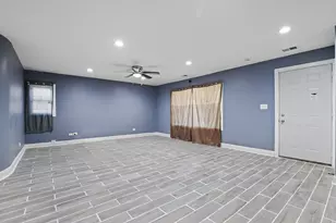 15321 Lincoln Ave, Harvey, IL 60426 - Photo 5
