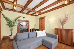823 W Lakeside Pl, Chicago, IL 60640 - Photo 5