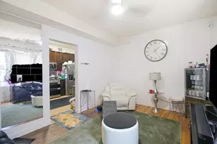 7065 N Wolcott Ave, Chicago, IL 60626 - Photo 15
