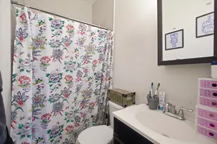 7065 N Wolcott Ave, Chicago, IL 60626 - Photo 19