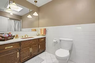 252 Cardinal Dr, Bloomingdale, IL 60108 - Photo 15