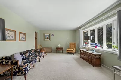 252 Cardinal Drive, Bloomingdale, IL 60108 - Photo 3