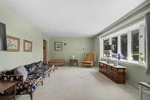 252 Cardinal Dr, Bloomingdale, IL 60108 - Photo 3