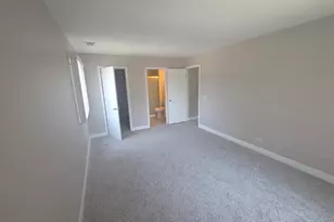 299 Pembridge Ln, Schaumburg, IL 60193 - Photo 15
