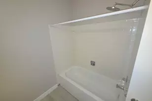299 Pembridge Ln, Schaumburg, IL 60193 - Photo 13