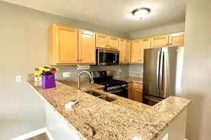 2394 Caton Crest Dr, Crest Hill, IL 60403 - Photo 3