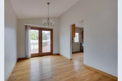 8147 N Chester Avenue, Niles, IL 60714 - Photo 5