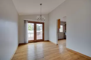 8147 N Chester Ave, Niles, IL 60714 - Photo 5