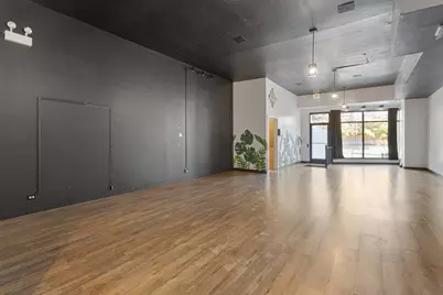 4837 W Irving Park Road #STORE, Chicago, IL 60641 - Photo 3