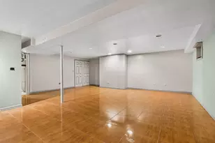701 Deerwood Dr, Shorewood, IL 60404 - Photo 25