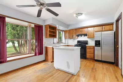 701 Deerwood Drive, Shorewood, IL 60404 - Photo 7