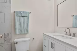 6933 N Kedzie Ave, Chicago, IL 60645 - Photo 15