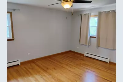 904 S Edward Street, Mount Prospect, IL 60056 - Photo 17