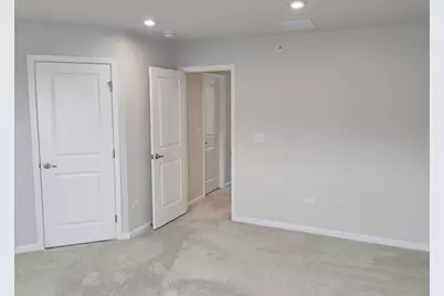 936 Jenkins Court, Wheeling, IL 60090 - Photo 15