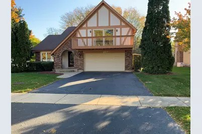 207 N Wilke Road, Palatine, IL 60074 - Photo 1