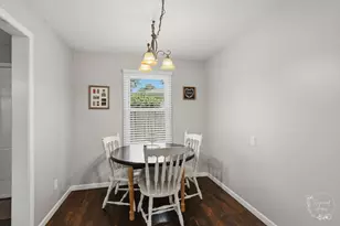 545 Evergreen Ln, Bradley, IL 60915 - Photo 7