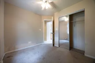 19 W 32nd St, Steger, IL 60475 - Photo 13