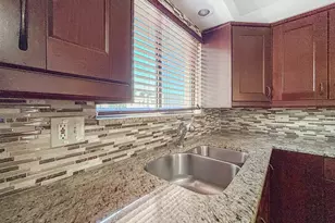 7214 W Wrightwood Ave, Elmwood Park, IL 60707 - Photo 9