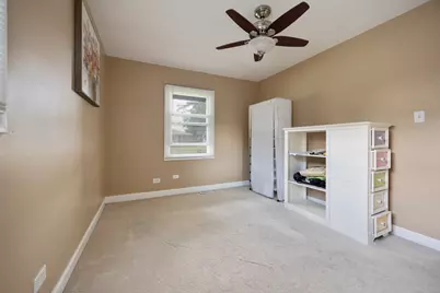 1095 Hickory Lane, Elk Grove Village, IL 60007 - Photo 15