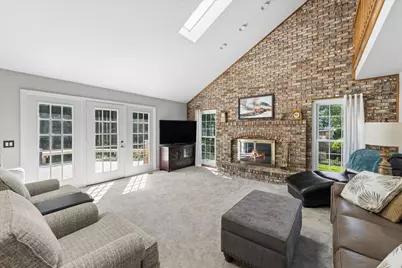 832 Wexford Court, Naperville, IL 60540 - Photo 9