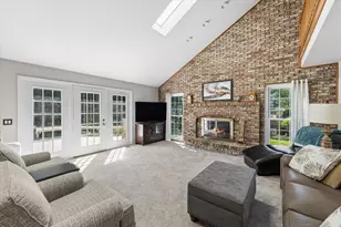 832 Wexford Ct, Naperville, IL 60540 - Photo 9