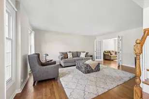 832 Wexford Ct, Naperville, IL 60540 - Photo 7