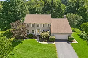 832 Wexford Ct, Naperville, IL 60540 - Photo 3