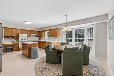 832 Wexford Court, Naperville, IL 60540 - Photo 13
