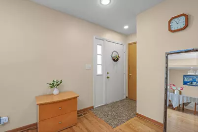 334 Plumwood Court #334, Vernon Hills, IL 60061 - Photo 9