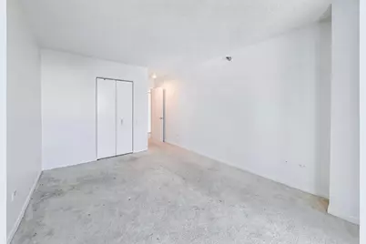 400 N La Salle Drive #1002, Chicago, IL 60654 - Photo 13