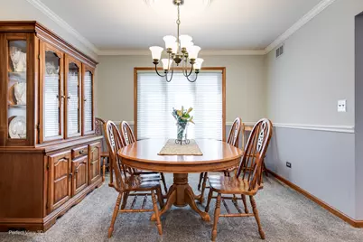 125 N Pleasant Road, Lake Zurich, IL 60047 - Photo 9